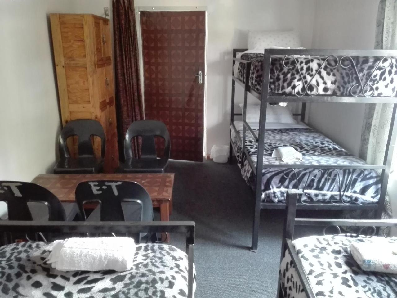Hostel Fish Eagle Backpackers Lusaka Exterior foto